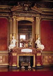 Ansicht des Kamins im Grand Salon
